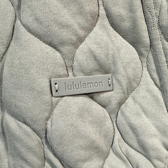 Lululemon Quilted Bomber Jacket Riverstone/Tan Size 4 EUC - Picture 8 of 8